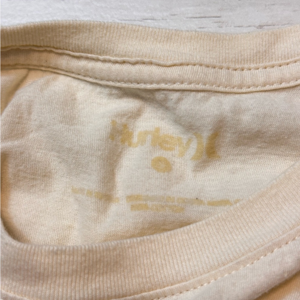 Hurley Cream T-Shirt - Picture 2 of 5